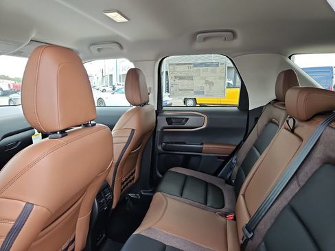 New 2026 Ford Bronco Sport Outer Banks AWD/4WD image 19
