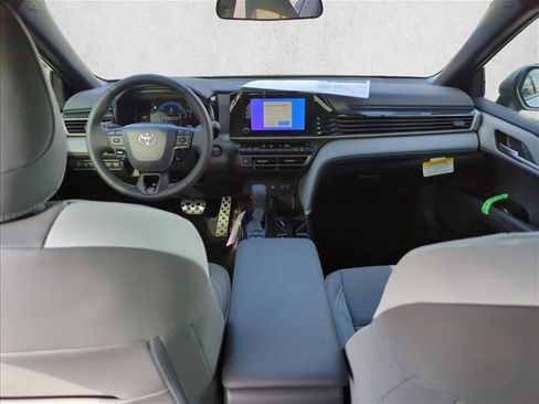 Certified 2026 Toyota Camry SE FWD image 25