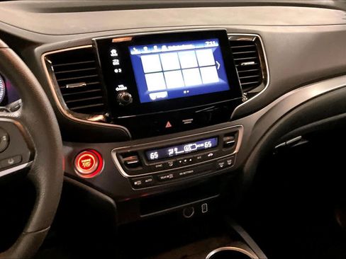 Used 2021 Honda Passport Sport image 6