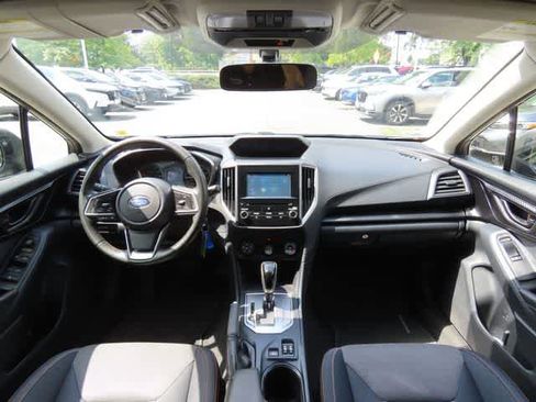 Used 2019 Subaru Crosstrek 2.0i Premium w/ Moonroof Package AWD/4WD image 17