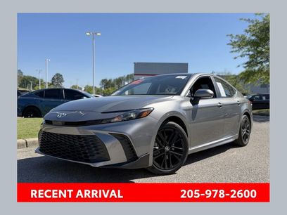 Used 2025 Toyota Camry SE w/ Convenience Package
