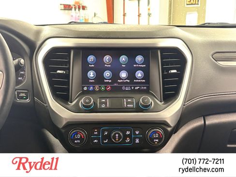 Used 2023 GMC Acadia SLT w/ Preferred Package AWD/4WD image 21