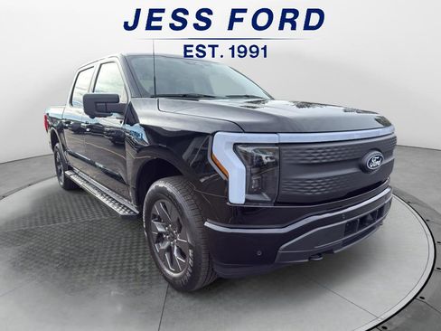 Certified 2025 Ford F150 Lightning Flash image 3