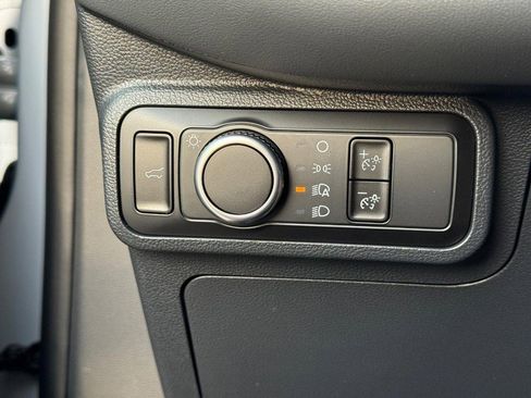 New 2026 Ford Explorer Active image 17