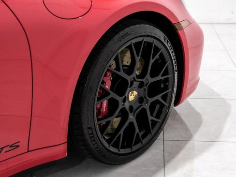 Used 2024 Porsche 911 Carrera GTS w/ Premium Package RWD image 43