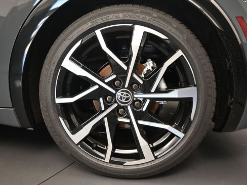 New 2026 Toyota Prius Plug-In Hybrid image 16