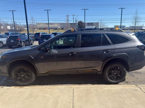 Used 2024 Subaru Outback Wilderness image 6