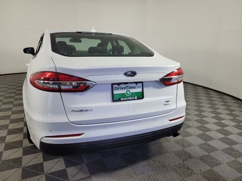 Used 2020 Ford Fusion SE FWD image 6