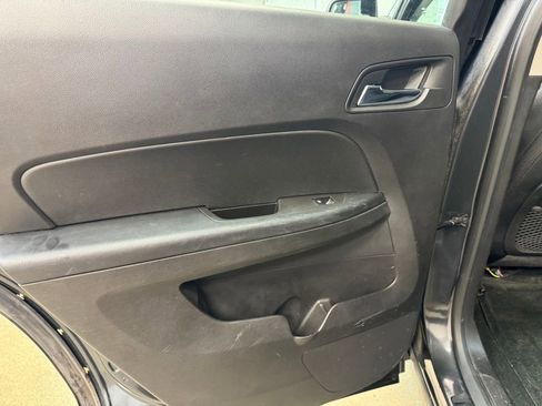 Used 2014 Chevrolet Equinox LS AWD/4WD image 15