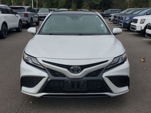 Used 2023 Toyota Camry XSE image 2
