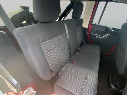 Used 2012 Jeep Wrangler Unlimited Sport AWD/4WD image 19