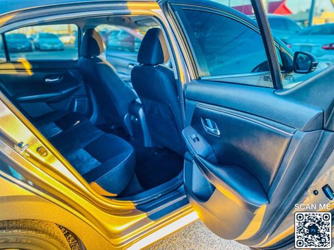 Used 2021 Nissan Sentra SR image 14