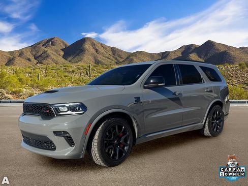 Used 2021 Dodge Durango R/T w/ Tow 'N Go Package AWD/4WD image 2