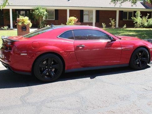 Used 2013 Chevrolet Camaro ZL1 RWD image 46