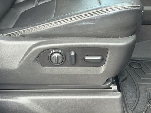 Used 2020 Chevrolet Silverado 2500 High Country AWD/4WD image 27
