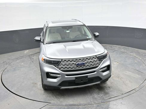 Used 2020 Ford Explorer Limited AWD/4WD image 17