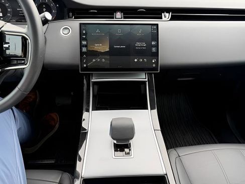 Used 2025 Land Rover Range Rover Evoque S AWD/4WD image 20