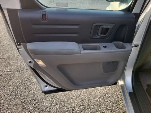 Used 2009 Honda Ridgeline RT image 13