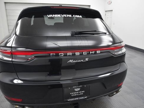 Used 2021 Porsche Macan S image 5
