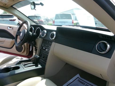Used 2008 Ford Mustang GT Premium RWD image 21