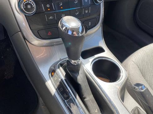 Used 2015 Chevrolet Malibu LS FWD image 36
