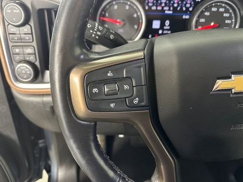 Used 2020 Chevrolet Silverado 2500 High Country image 15