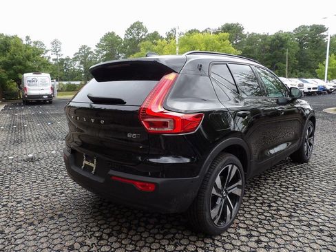 New 2026 Volvo XC40 B5 Plus w/ Protection Package Premier image 5