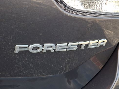 Used 2023 Subaru Forester Premium image 16