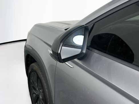 Used 2024 Volkswagen Taos S FWD image 16