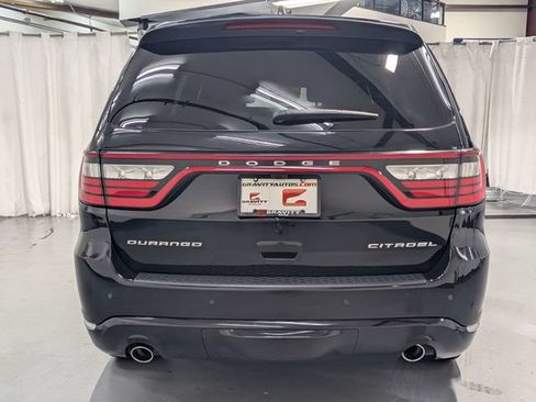 Used 2023 Dodge Durango Citadel RWD image 28