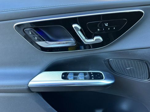 New 2025 Mercedes-Benz GLC 43 AMG 4MATIC image 13