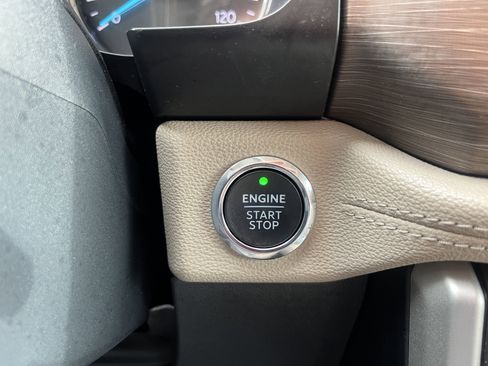 Used 2024 Ford Expedition Max Limited image 22