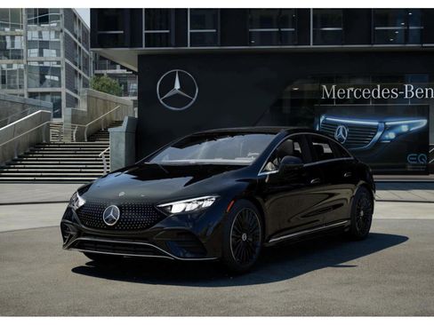 New 2026 Mercedes-Benz EQE 320 4MATIC Sedan image 39