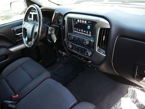Used 2019 Chevrolet Silverado 1500 LT AWD/4WD image 46