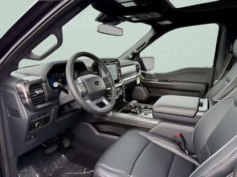 New 2026 Ford F150 Lariat w/ Equipment Group 501A Mid AWD/4WD image 3