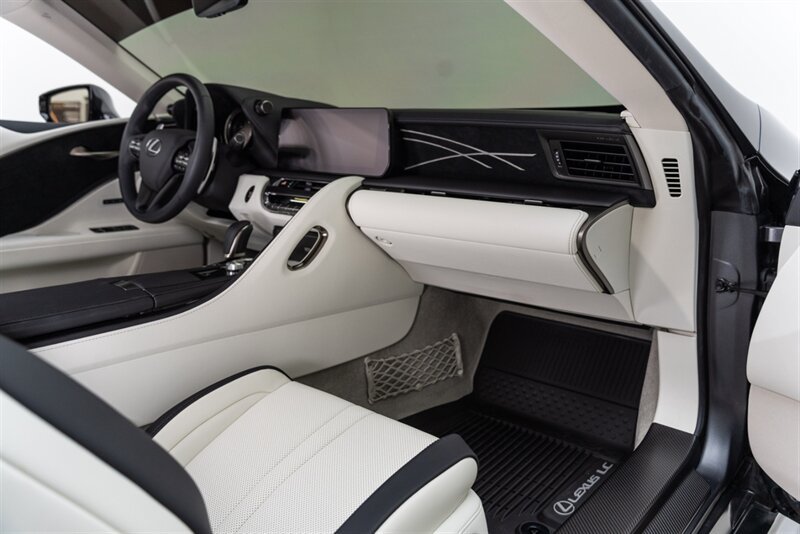 Used 2026 Lexus LC 500 Coupe RWD image 61
