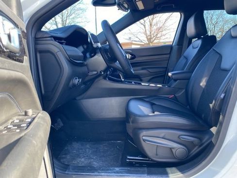 New 2026 Jeep Compass Latitude image 19