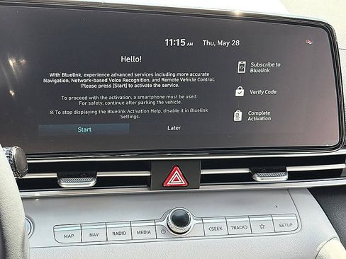New 2026 Hyundai Elantra Limited FWD image 11
