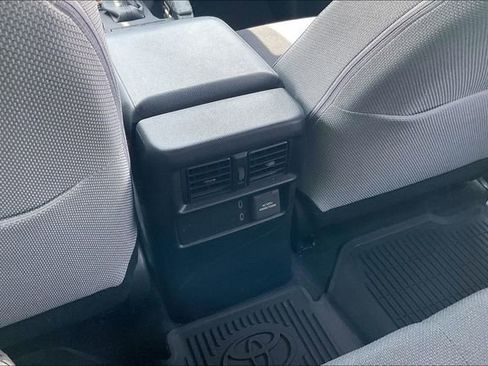 Used 2025 Toyota 4Runner TRD Off-Road AWD/4WD image 35