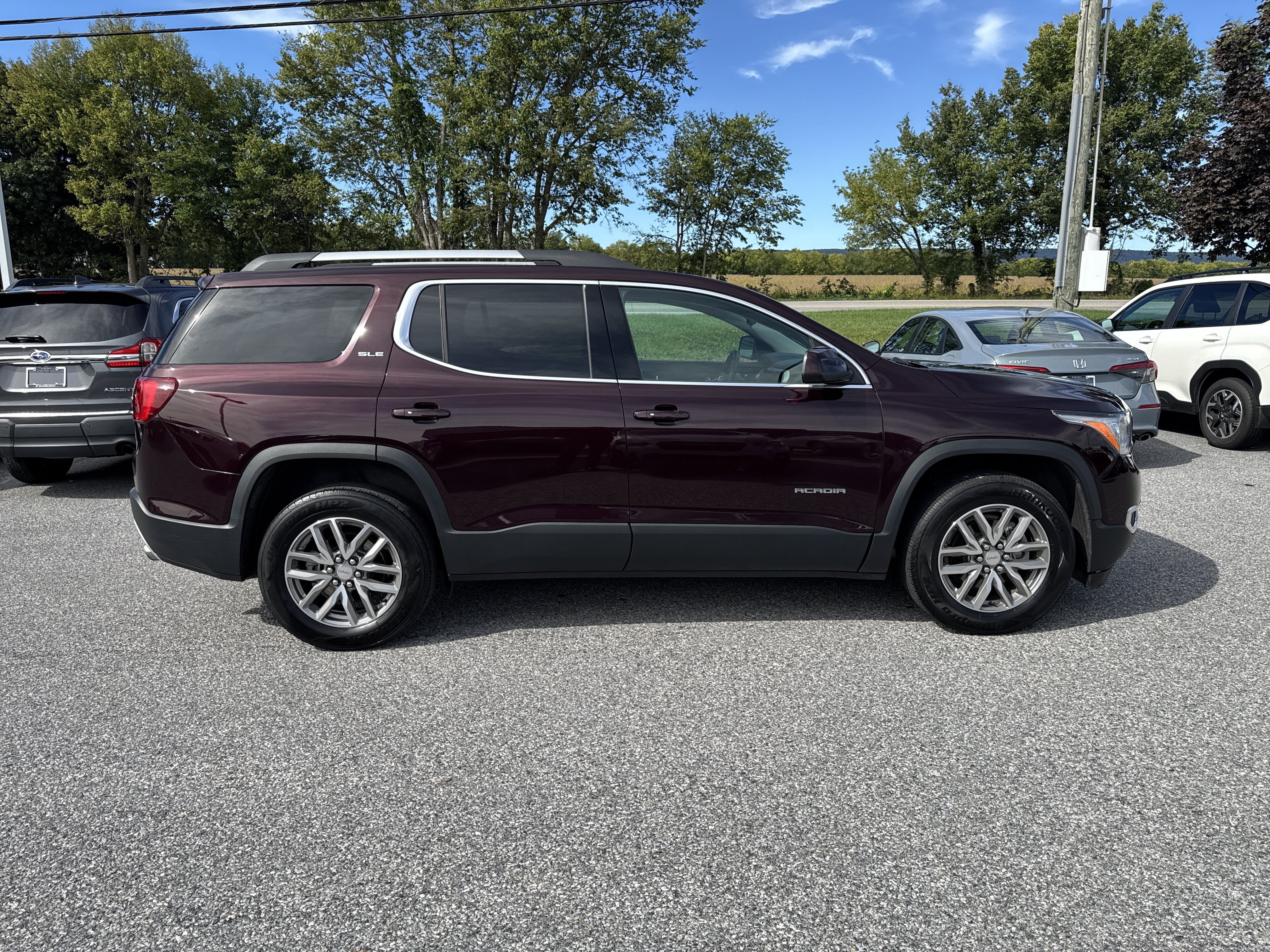 Used 2018 GMC Acadia SLE w/ Driver Alert Package I AWD/4WD image 32