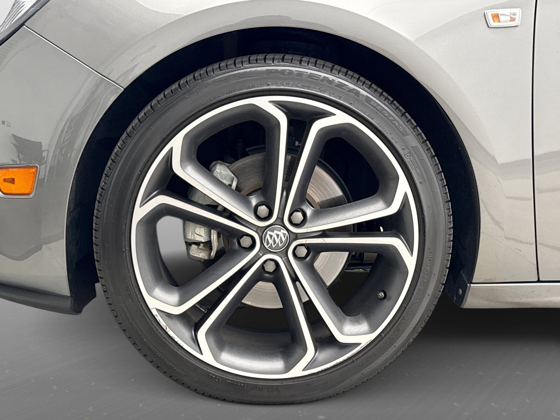 Used 2019 Buick Cascada Premium FWD image 14