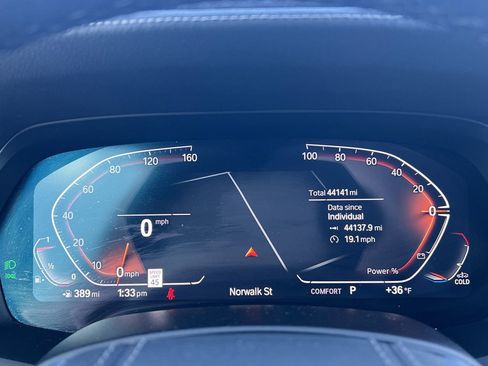 Used 2023 BMW X5 xDrive40i w/ Premium Package image 16