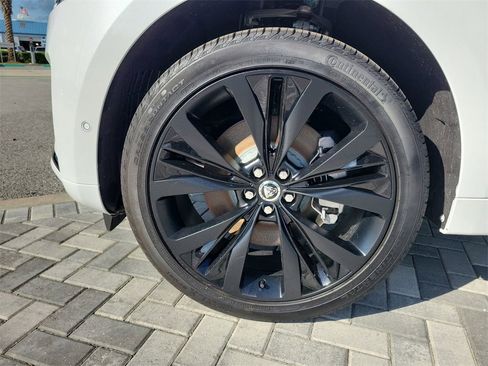 Used 2026 Jaguar F-PACE R-Dynamic S image 13