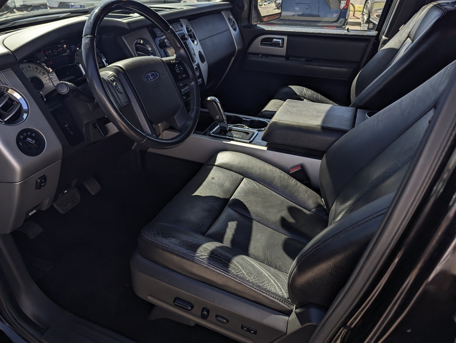 Used 2013 Ford Expedition EL Limited AWD/4WD image 10