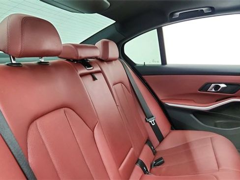 Used 2025 BMW 330i xDrive Sedan image 26