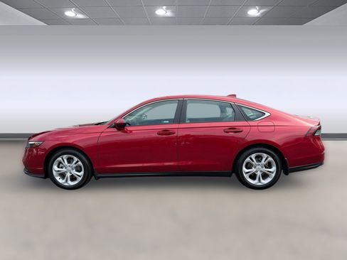 Used 2025 Honda Accord LX image 2