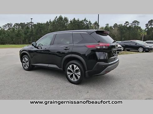 Used 2023 Nissan Rogue SV image 26