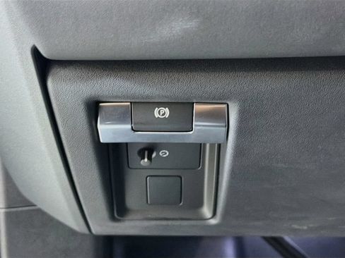 Used 2024 Land Rover Defender 110 X AWD/4WD image 10