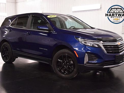 Used 2022 Chevrolet Equinox LT AWD/4WD image 1