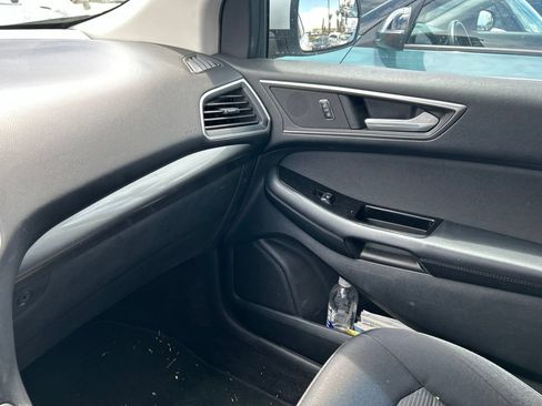 Used 2016 Ford Edge SEL FWD image 8